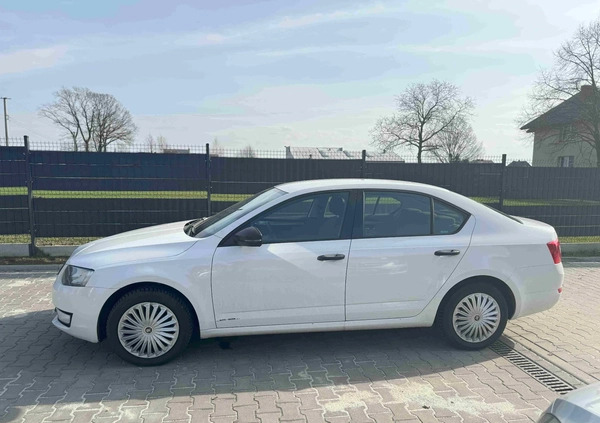 Skoda Octavia cena 24900 przebieg: 278000, rok produkcji 2015 z Grodzisk Wielkopolski małe 154